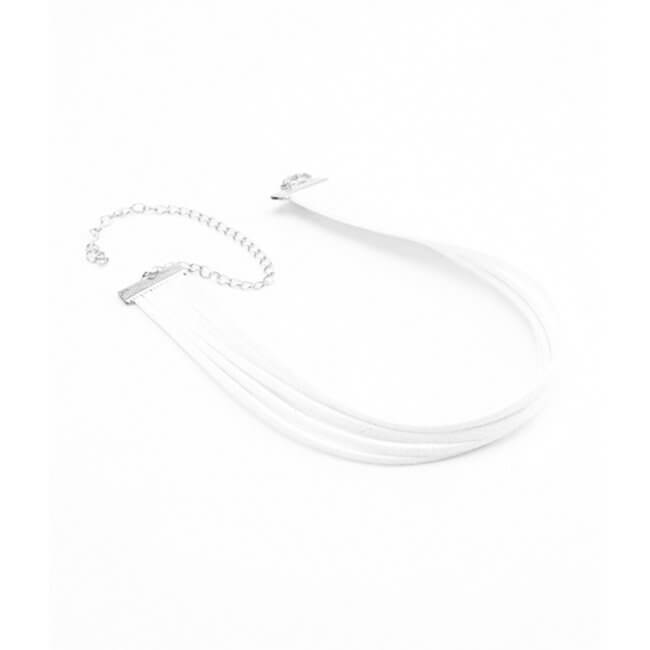Trendigt halsband choker minimalistic casual rep vit multilayer