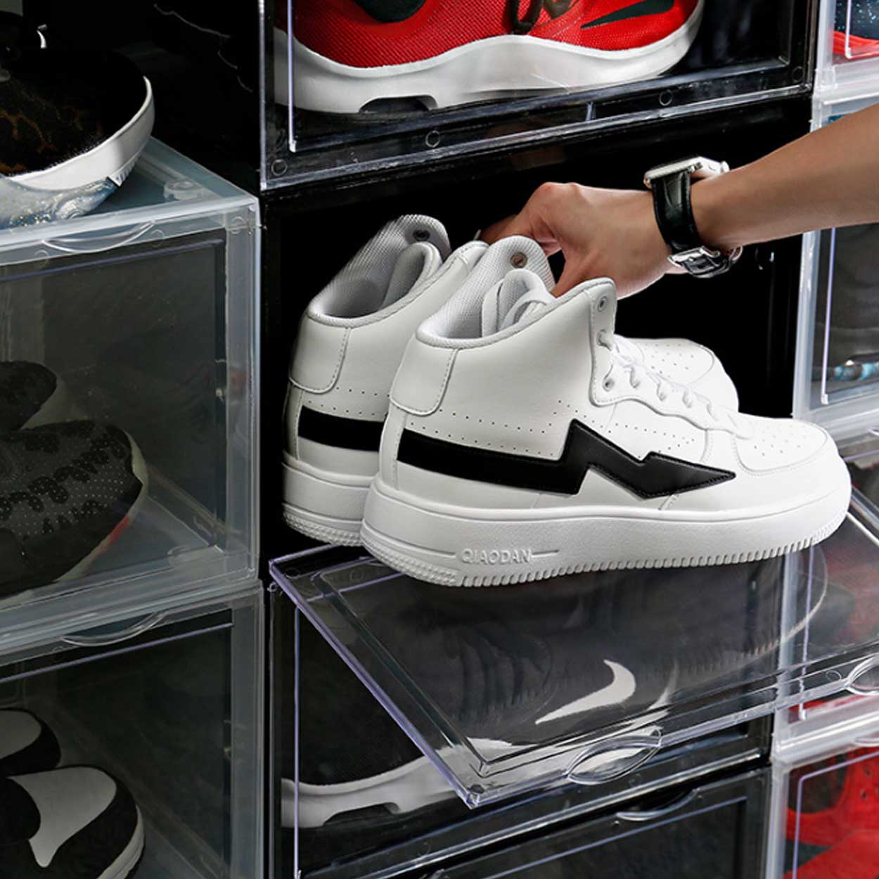 Genomskinlig skolåda skoförvaring för skor sneakers display
