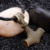 Vikingahalsband tors hammare mjolnir konstläder silver