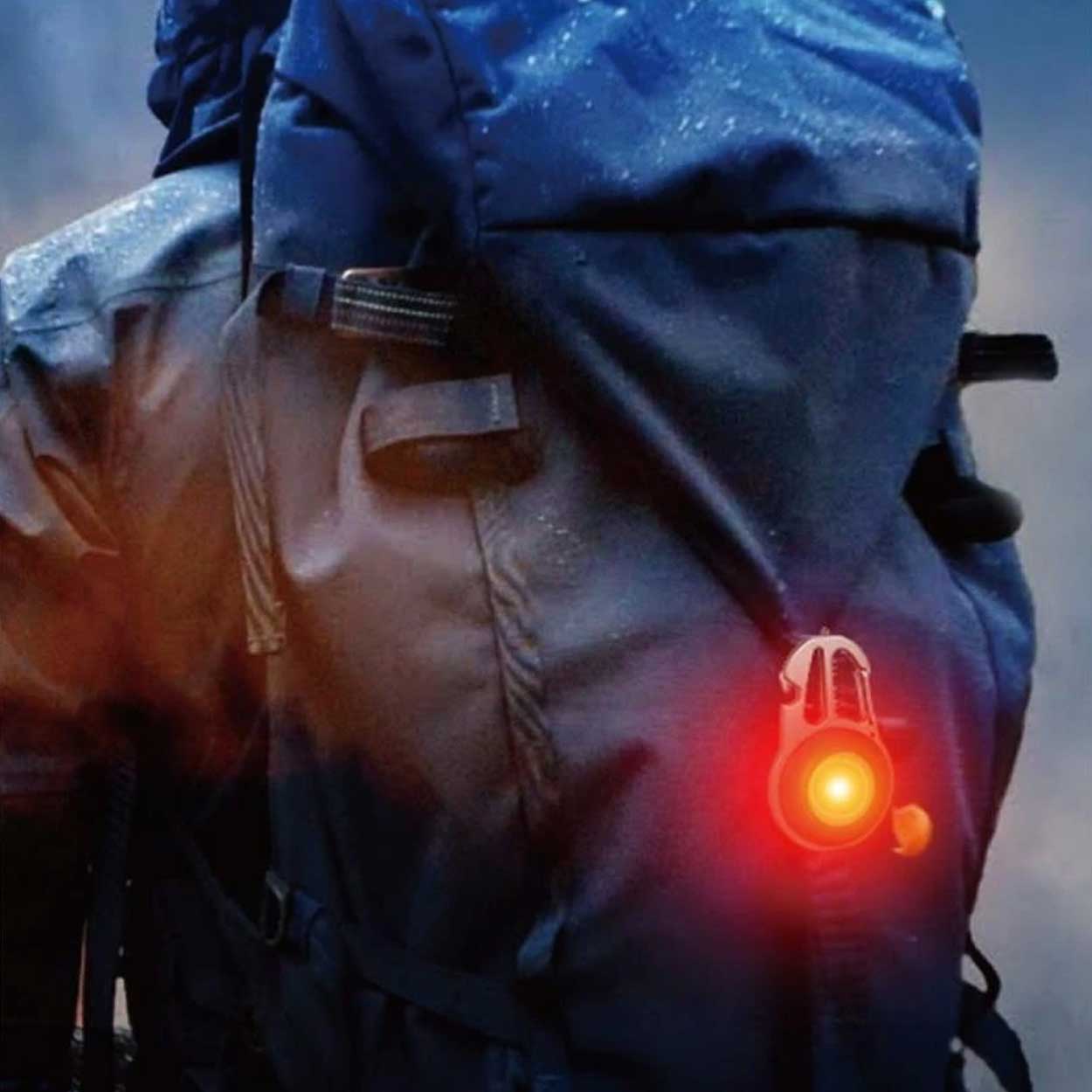 Led ficklampa nyckelring med multiverktyg