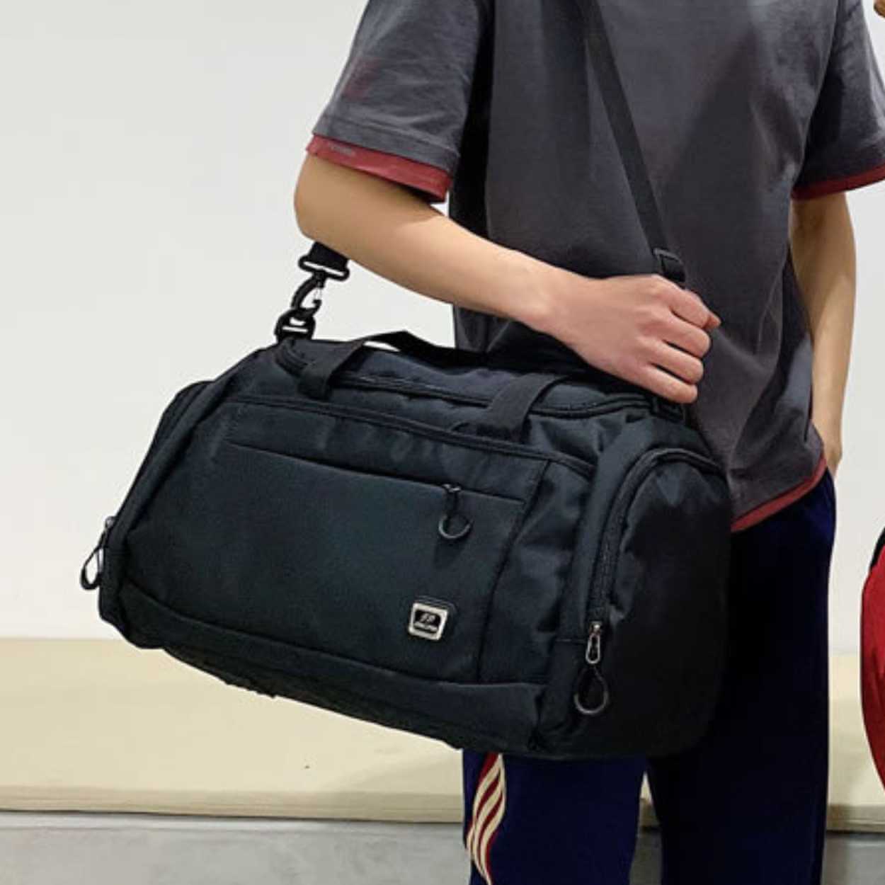 Lätt weekendbag med skofack träningsväska svart
