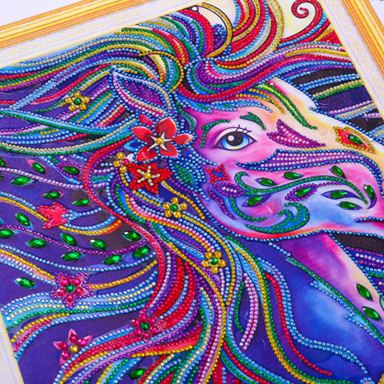 Stor lyxig 5d diamond painting diamantmålning häst 47x57