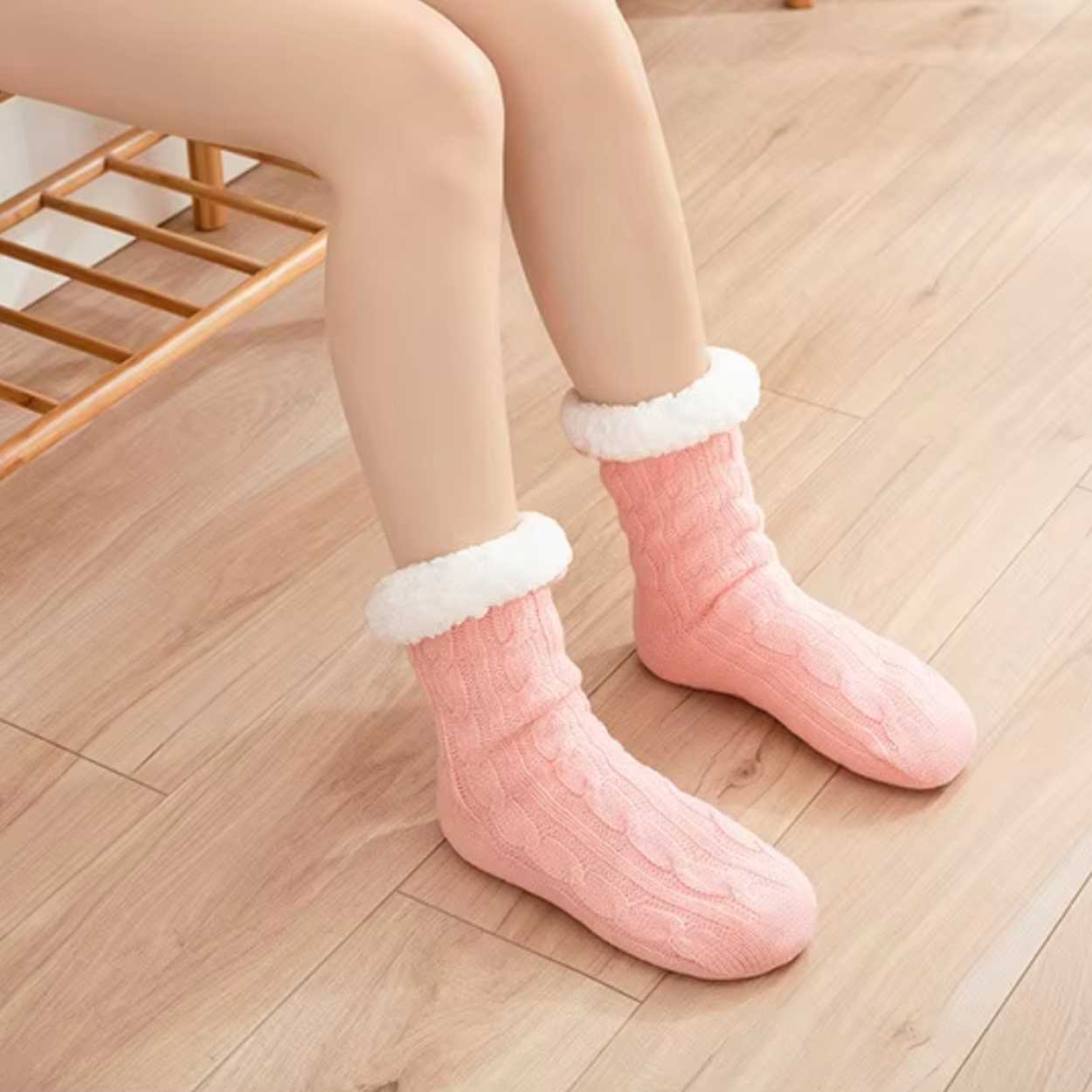 Varma fodrade sockor | stickade tofflor med halkskydd rosa - bild 4