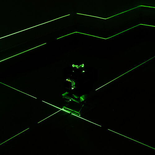 16-linjers laserpass | 4d 360° korslaser med 2st batterier och 3st fästen - bild 10