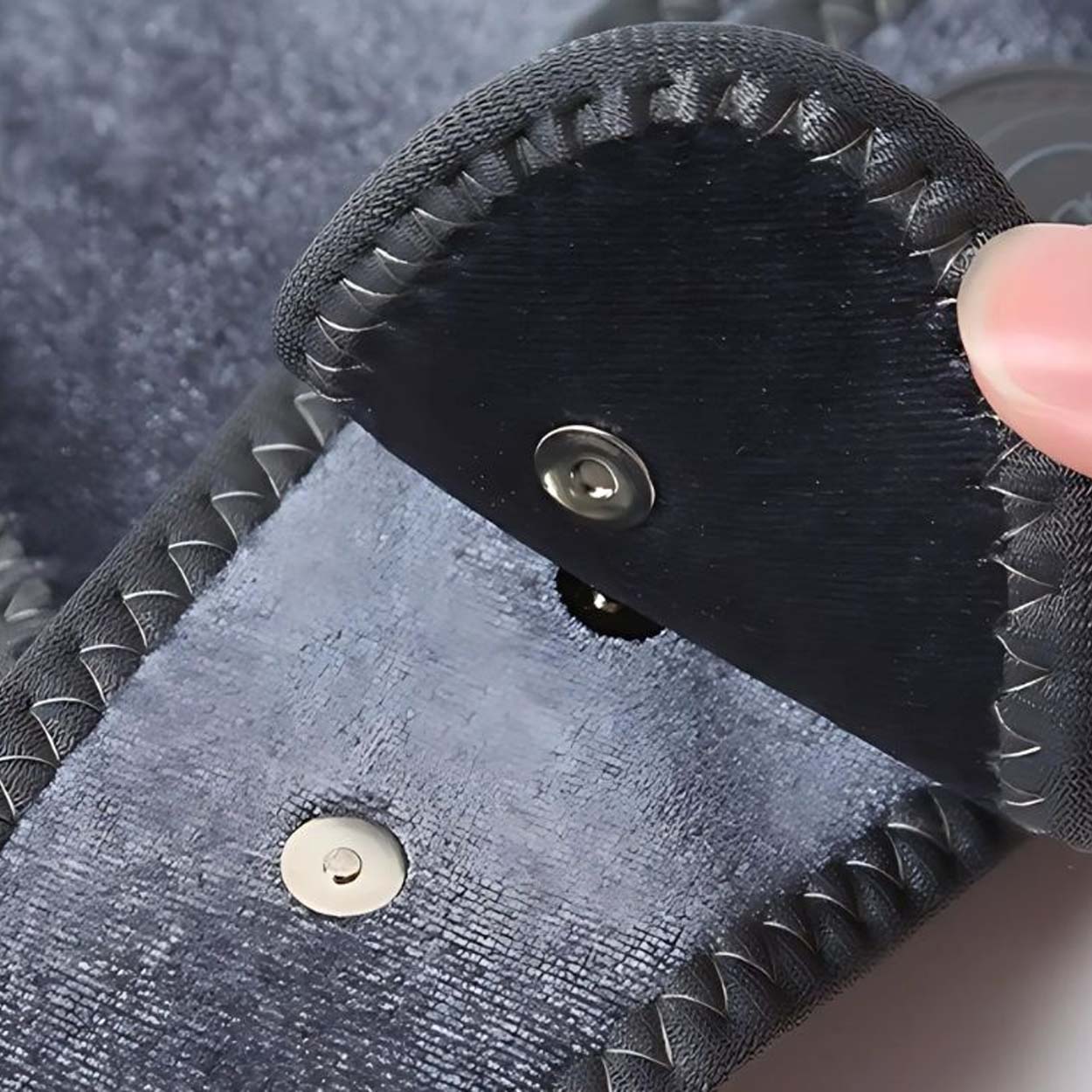 Värmande nackstöd med värmebehandling och vibrationsmassage - bild 5